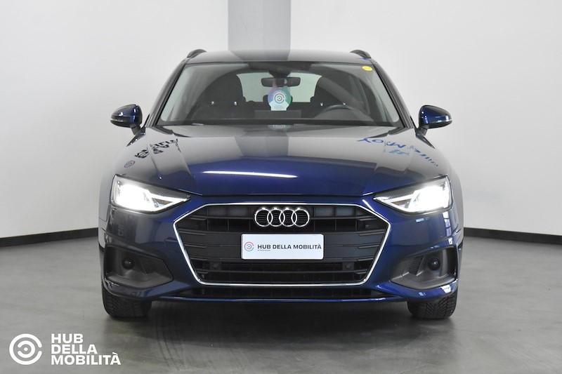AUDI A4 Avant 30 TDI 136 CV S tronic